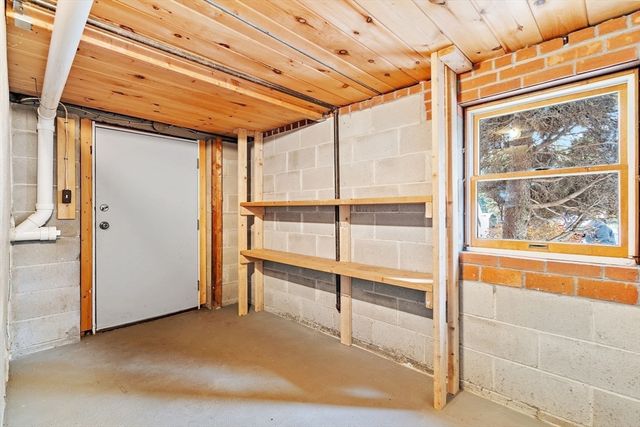 43 Agassiz Ave, Belmont, MA 02478