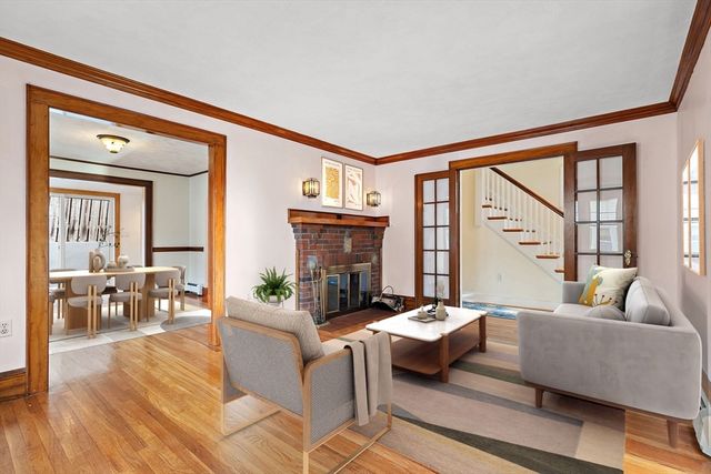 43 Agassiz Ave, Belmont, MA 02478