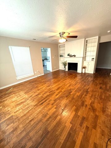 833 W Pecan Street, Sherman, TX 75092