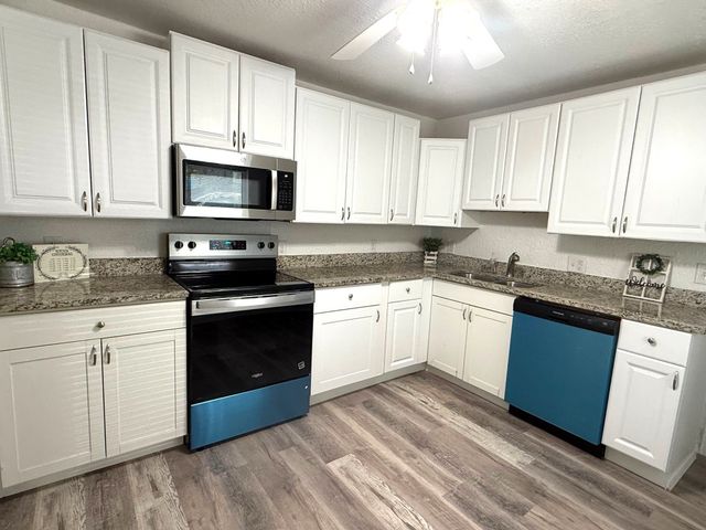 833 W Pecan Street, Sherman, TX 75092