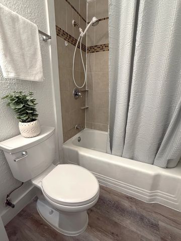 833 W Pecan Street, Sherman, TX 75092