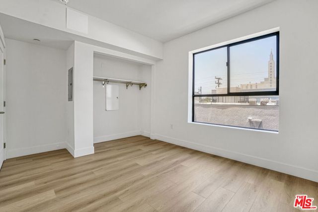 1822 Overland Avenue 302, Los Angeles, CA 90025