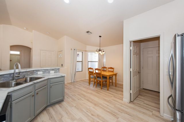 10153 E 38 Pl, Yuma, AZ 85365