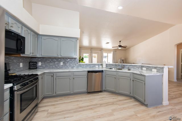 10153 E 38 Pl, Yuma, AZ 85365