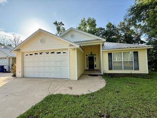 683 Calhoun Dr, Abbeville, AL 36310