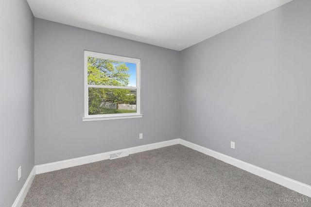 2687 Westwood Northern Boulevard, Cincinnati, OH 45211