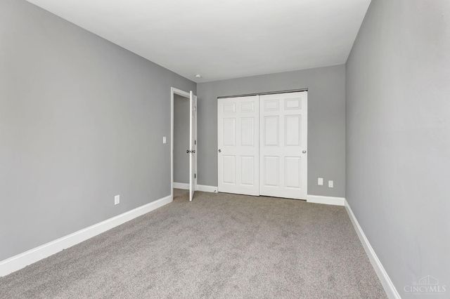 2687 Westwood Northern Boulevard, Cincinnati, OH 45211