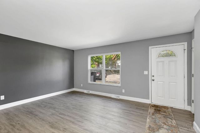 2687 Westwood Northern Boulevard, Cincinnati, OH 45211