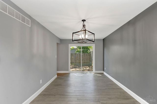 2687 Westwood Northern Boulevard, Cincinnati, OH 45211