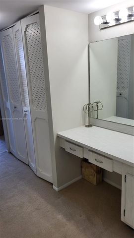 3401 N Country Club Dr 402, Aventura, FL 33180