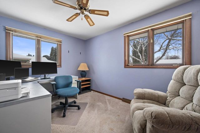 1528 Carmen AVENUE, Sheboygan, WI 53081