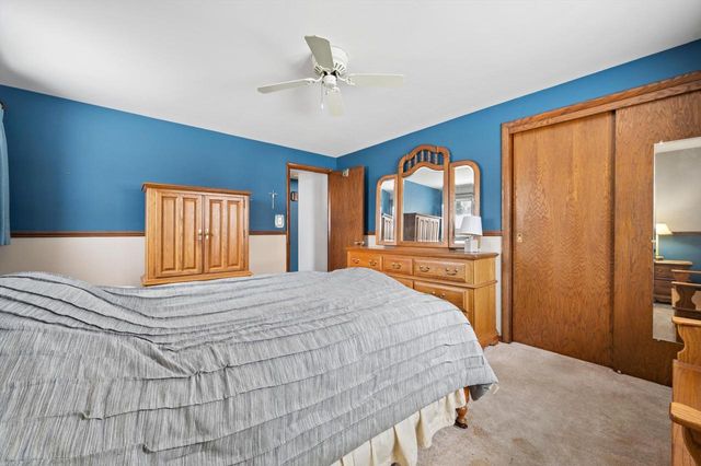 1528 Carmen AVENUE, Sheboygan, WI 53081