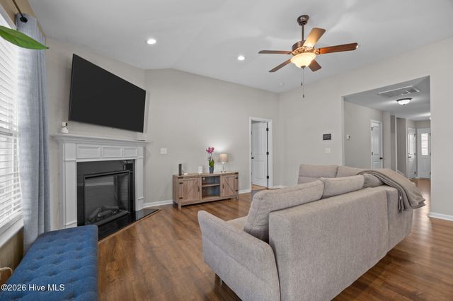 5808 Sagebrush Drive, Greenville, NC 27858