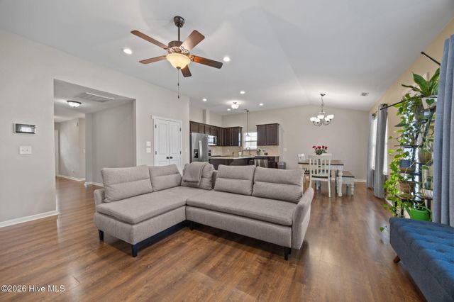 5808 Sagebrush Drive, Greenville, NC 27858