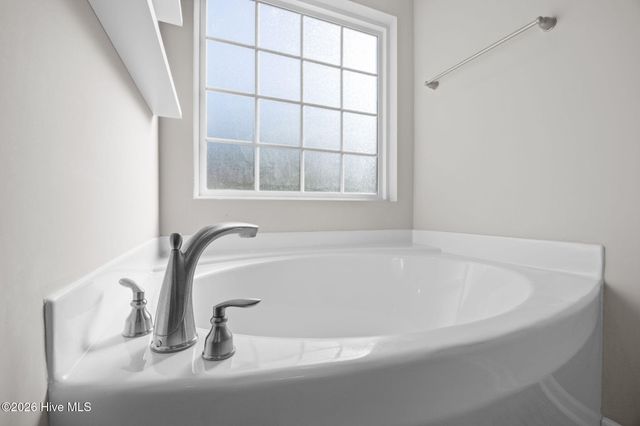 5808 Sagebrush Drive, Greenville, NC 27858