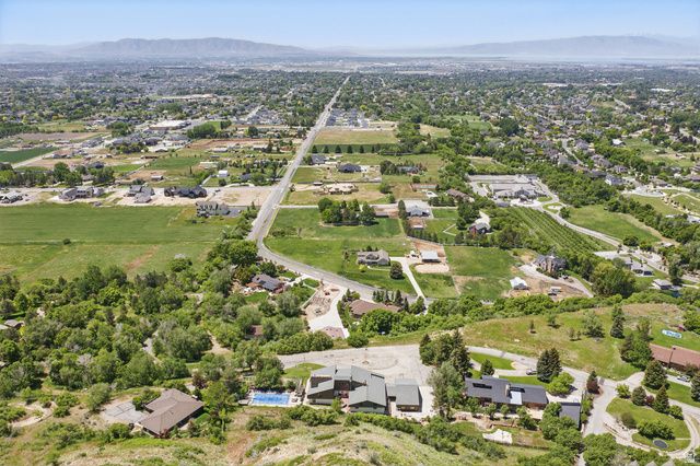 12 QUIET MEADOW LN, Mapleton, UT 84664