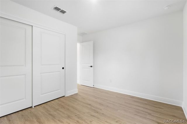 9756 N Cherry Lake Drive, Citrus Springs, FL 34433