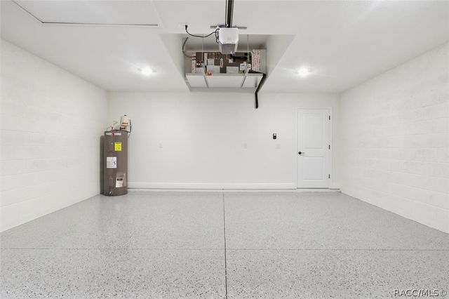 9756 N Cherry Lake Drive, Citrus Springs, FL 34433