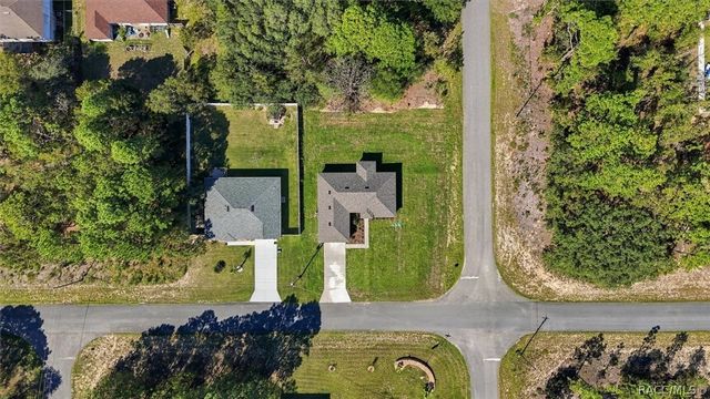 9756 N Cherry Lake Drive, Citrus Springs, FL 34433