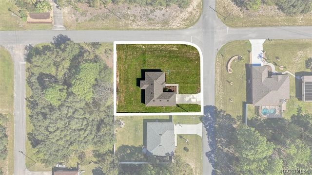 9756 N Cherry Lake Drive, Citrus Springs, FL 34433