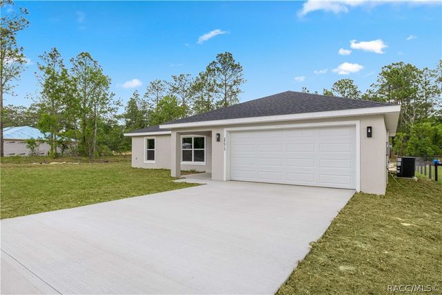 24013 NW Tamarind Lane, Dunnellon, FL 34431