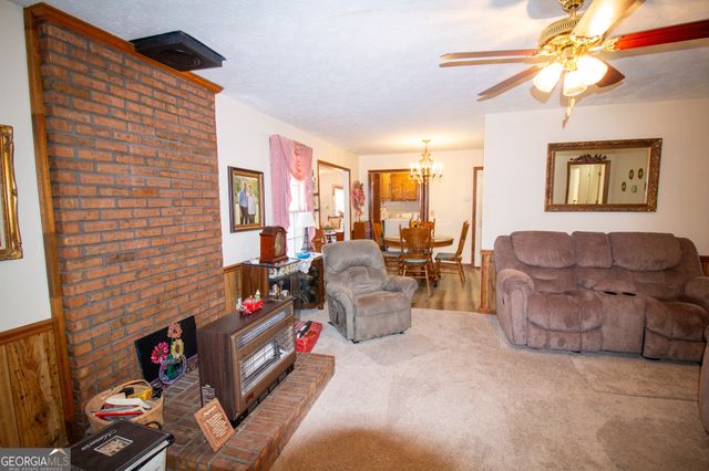 106 Jandale Drive, Lagrange, GA 30241