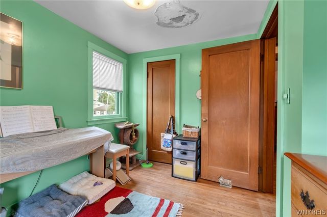 101 Henderson Avenue, Tonawanda, NY 14217