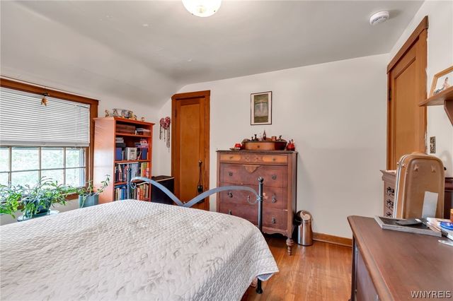 101 Henderson Avenue, Tonawanda, NY 14217