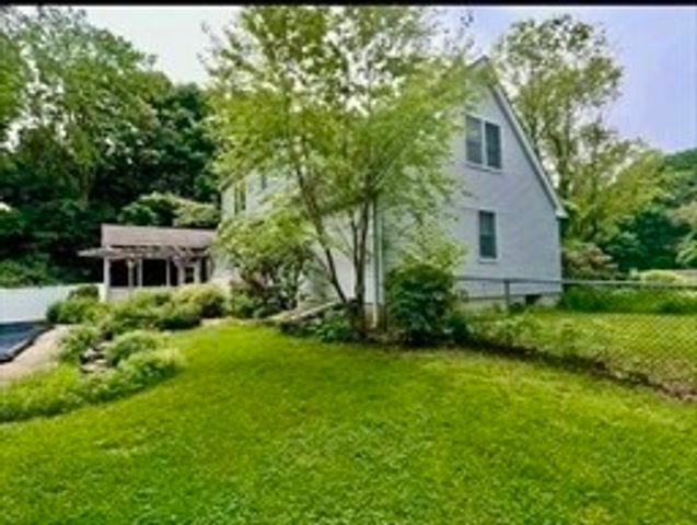178 S Worcester St, Norton, MA 02766