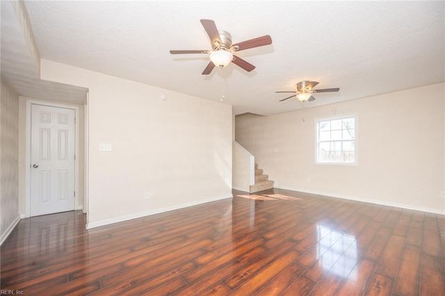 1509 Oleander AVE, Chesapeake, VA 23325