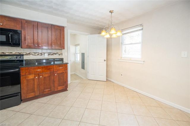 1509 Oleander AVE, Chesapeake, VA 23325