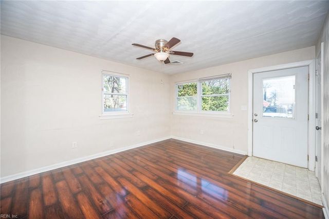 1509 Oleander AVE, Chesapeake, VA 23325