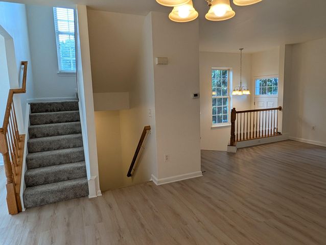 17289 VAUGHN LN, Dumfries, VA 22026