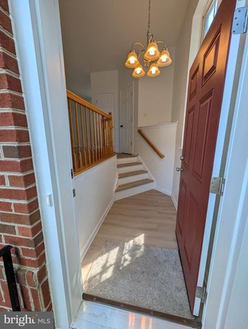 17289 VAUGHN LN, Dumfries, VA 22026
