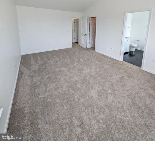 17289 VAUGHN LN, Dumfries, VA 22026