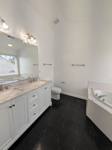 17289 VAUGHN LN, Dumfries, VA 22026