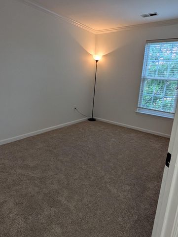 17289 VAUGHN LN, Dumfries, VA 22026