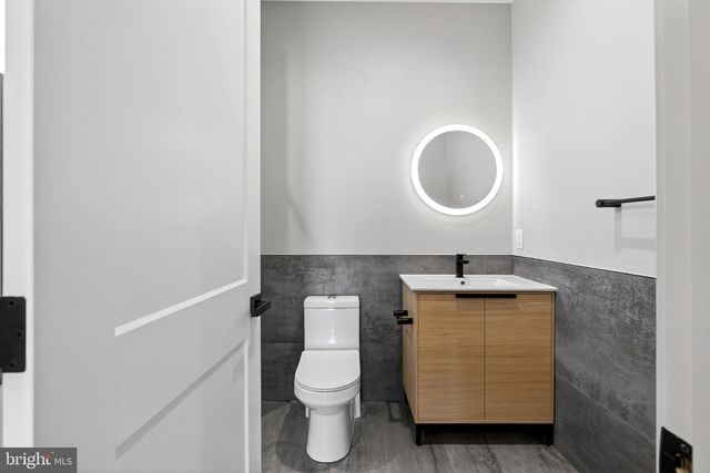 2840 SALMON ST, Philadelphia, PA 19134