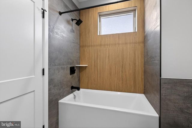 2840 SALMON ST, Philadelphia, PA 19134