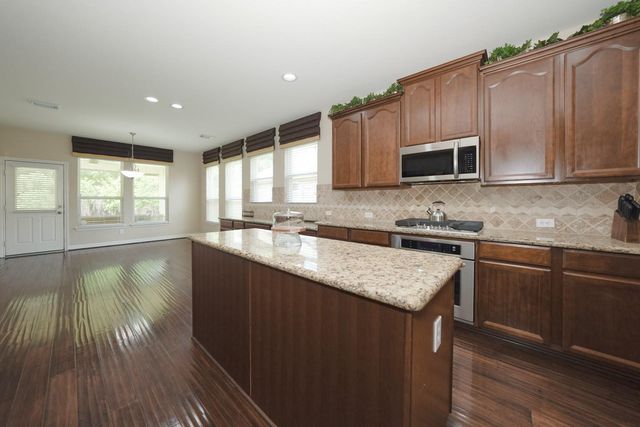 10005 Willowmoor Lane, Brookshire, TX 77423