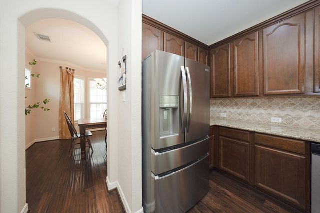10005 Willowmoor Lane, Brookshire, TX 77423