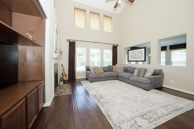 10005 Willowmoor Lane, Brookshire, TX 77423