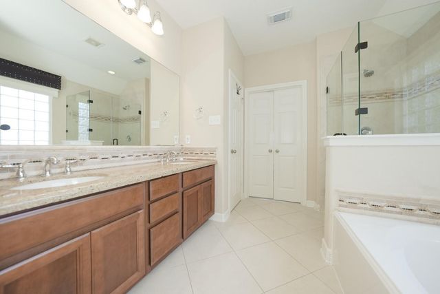 10005 Willowmoor Lane, Brookshire, TX 77423