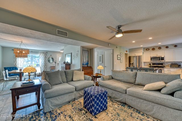 2233 SEMINOLE Road 32, Atlantic Beach, FL 32233