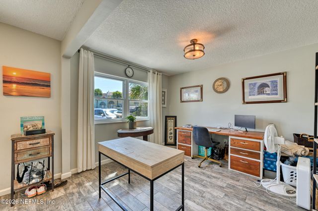 2233 SEMINOLE Road 32, Atlantic Beach, FL 32233
