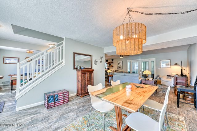 2233 SEMINOLE Road 32, Atlantic Beach, FL 32233