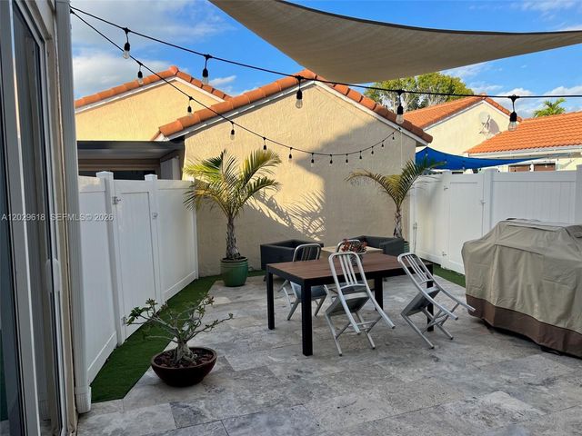 17835 SW 10th Ct, Pembroke Pines, FL 33029