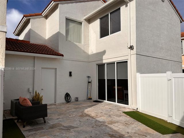 17835 SW 10th Ct, Pembroke Pines, FL 33029