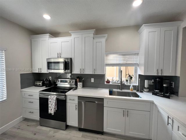 17835 SW 10th Ct, Pembroke Pines, FL 33029
