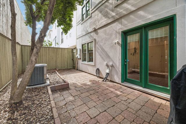 6015 Post Oak Green Lane, Houston, TX 77055